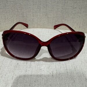 Women’s Retro Style Red Fox Oversized Sunglasses - Classic Fashion Accessory
